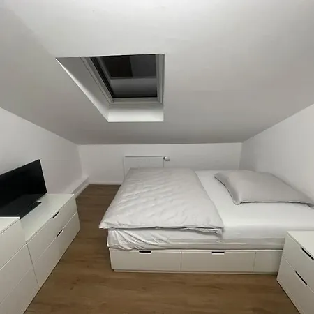 Buxtehude*wohnung*100qm*6 Schlafplaetze*neu* Lejlighed *